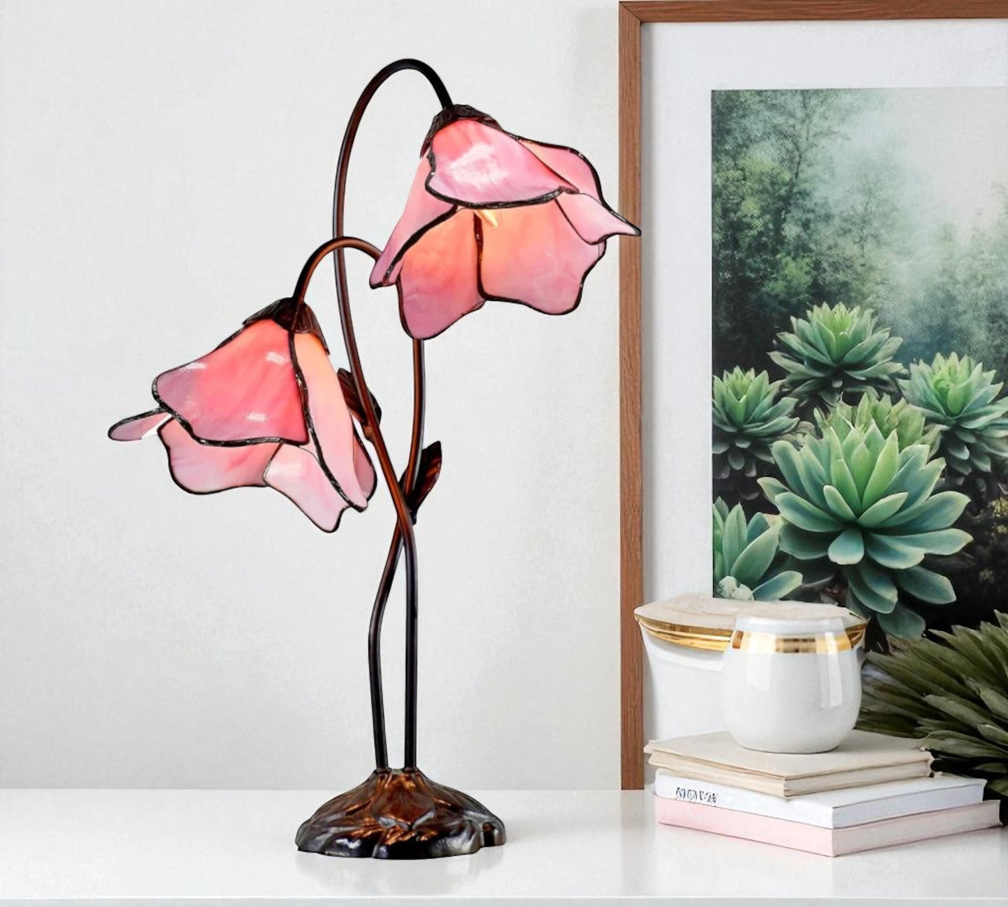 LARGR Water Lily Flower Style Tiffany Table Lamp (12034R)