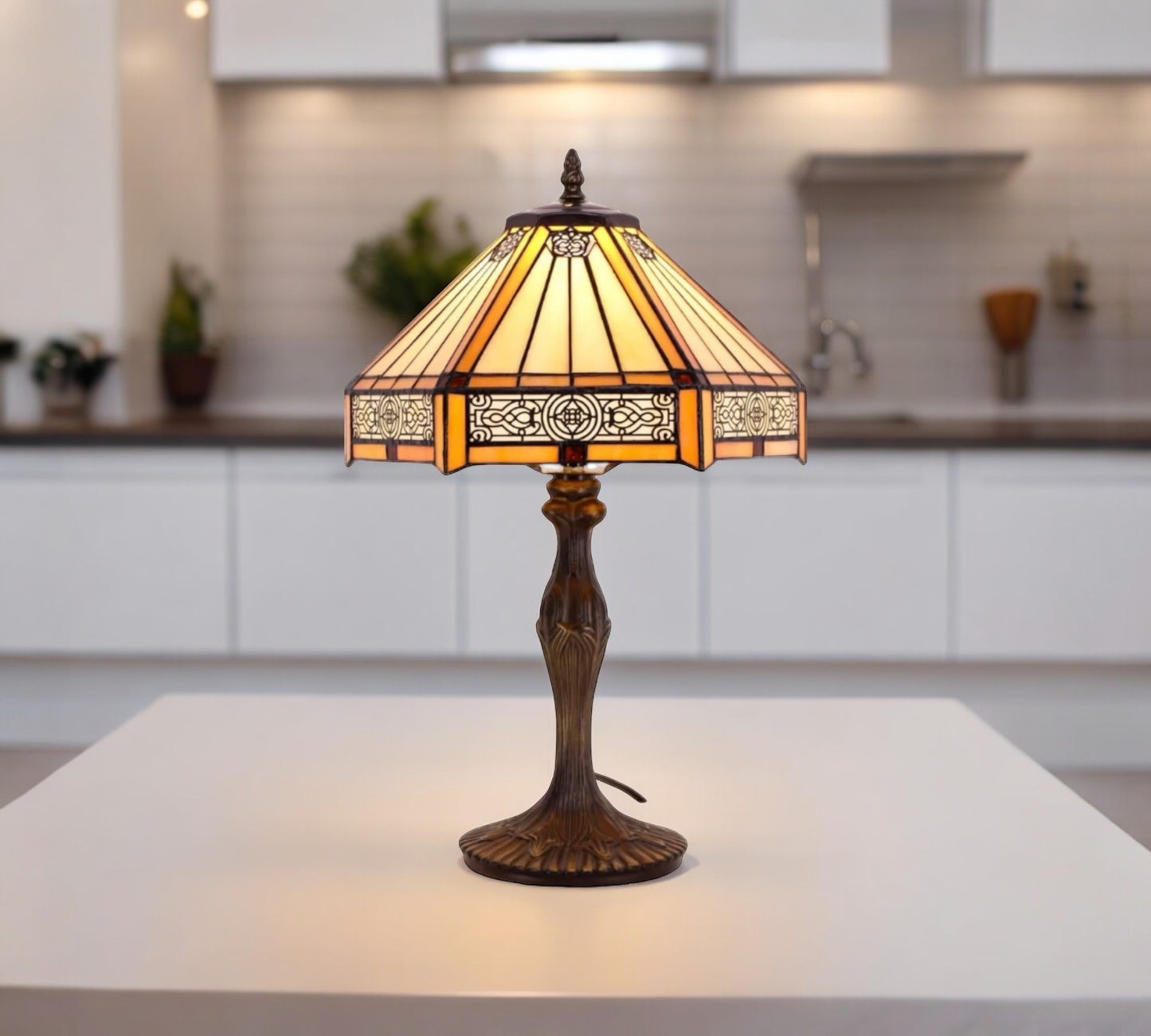 Tiffany Table Lamp 40cm Shade (16004)