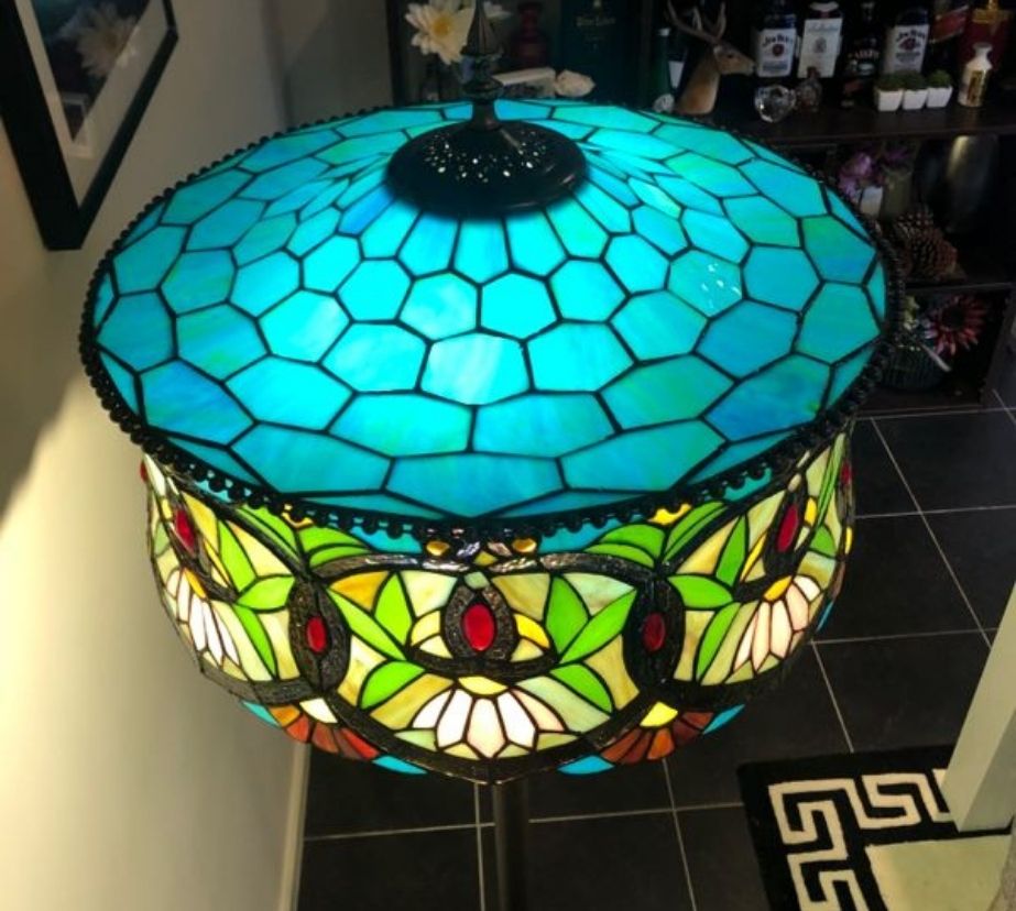 Tiffany Floor Lamp LARGE 46cm shade (19001)