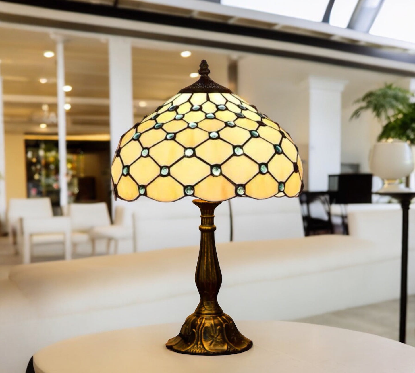 Tiffany Table Lamp (12021）