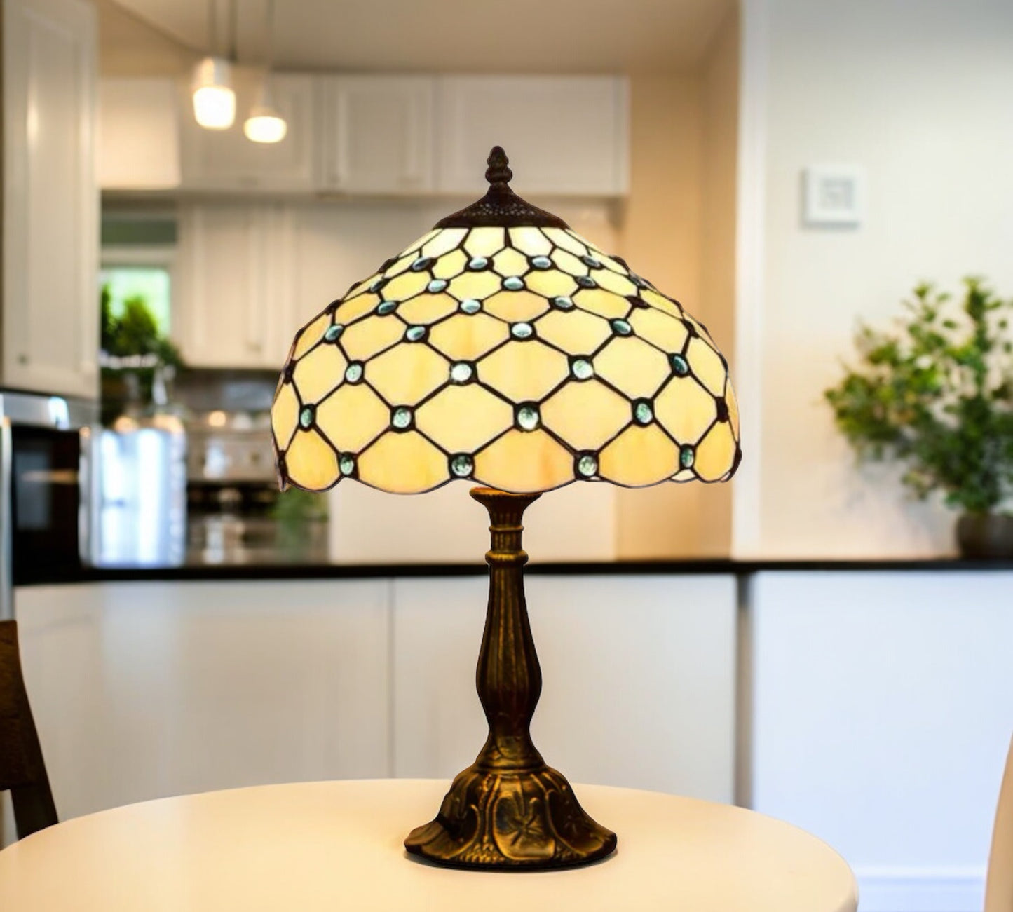 Tiffany Table Lamp (12021）