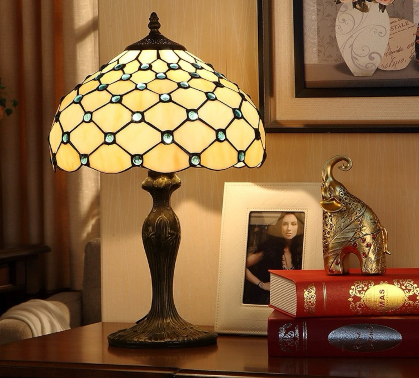 Tiffany Table Lamp (12021）