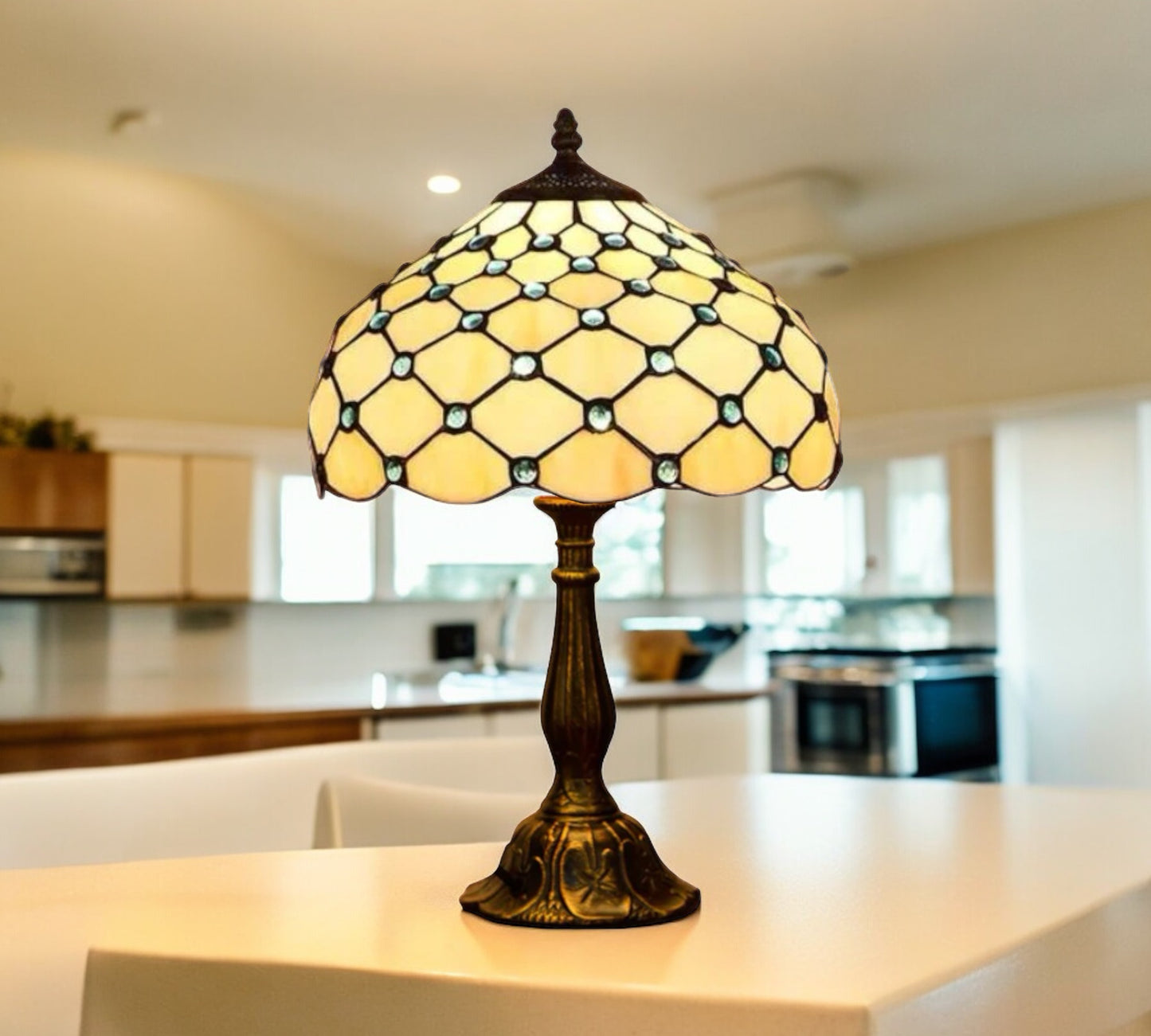 Tiffany Table Lamp (12021）