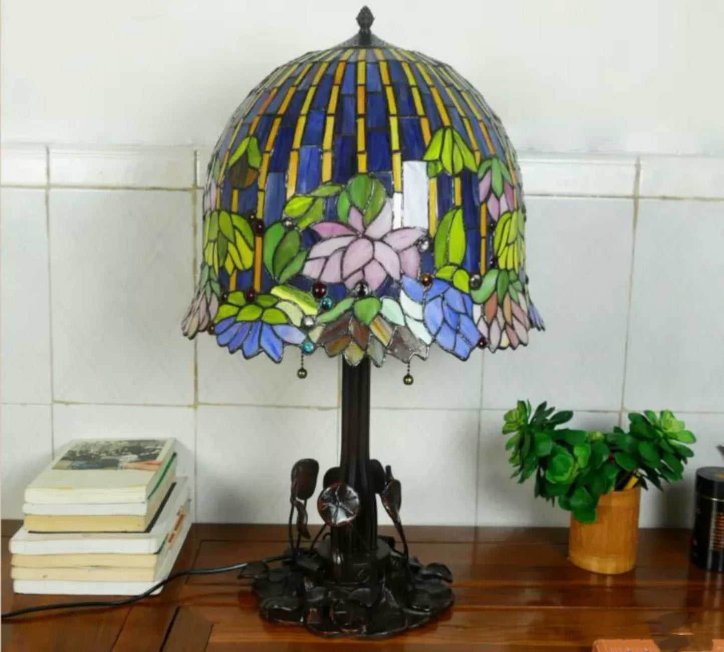 Tiffany Lotus Flower Table Lamp 40cm Shade (15074)