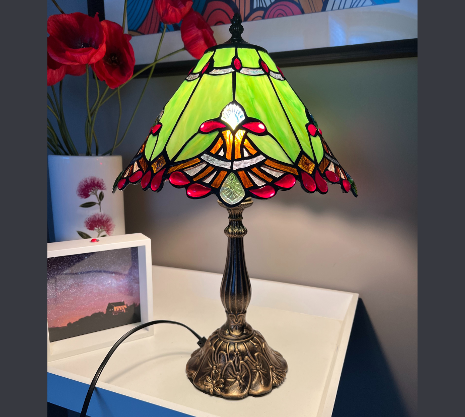 Tiffany Table Lamp (12001G)